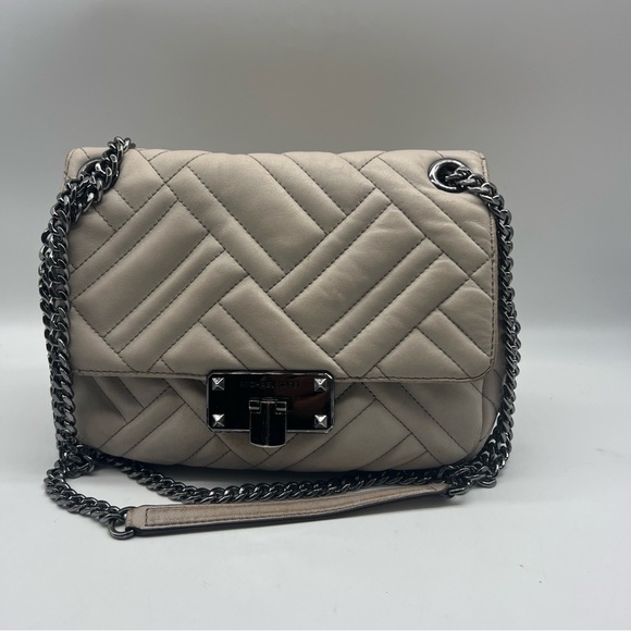 MICHAEL KORS Peyton Vegan Leather Shoulder Bag Flap Satchel‎ - Picture 1 of 16